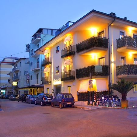 Casa Vacanze Villa Spina San Benedetto del Tronto Chambre photo